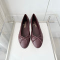 CHANEL 26S BALLET FLATS IN BURGUNDY RED QUILTED CALFSKIN WITH BOW
