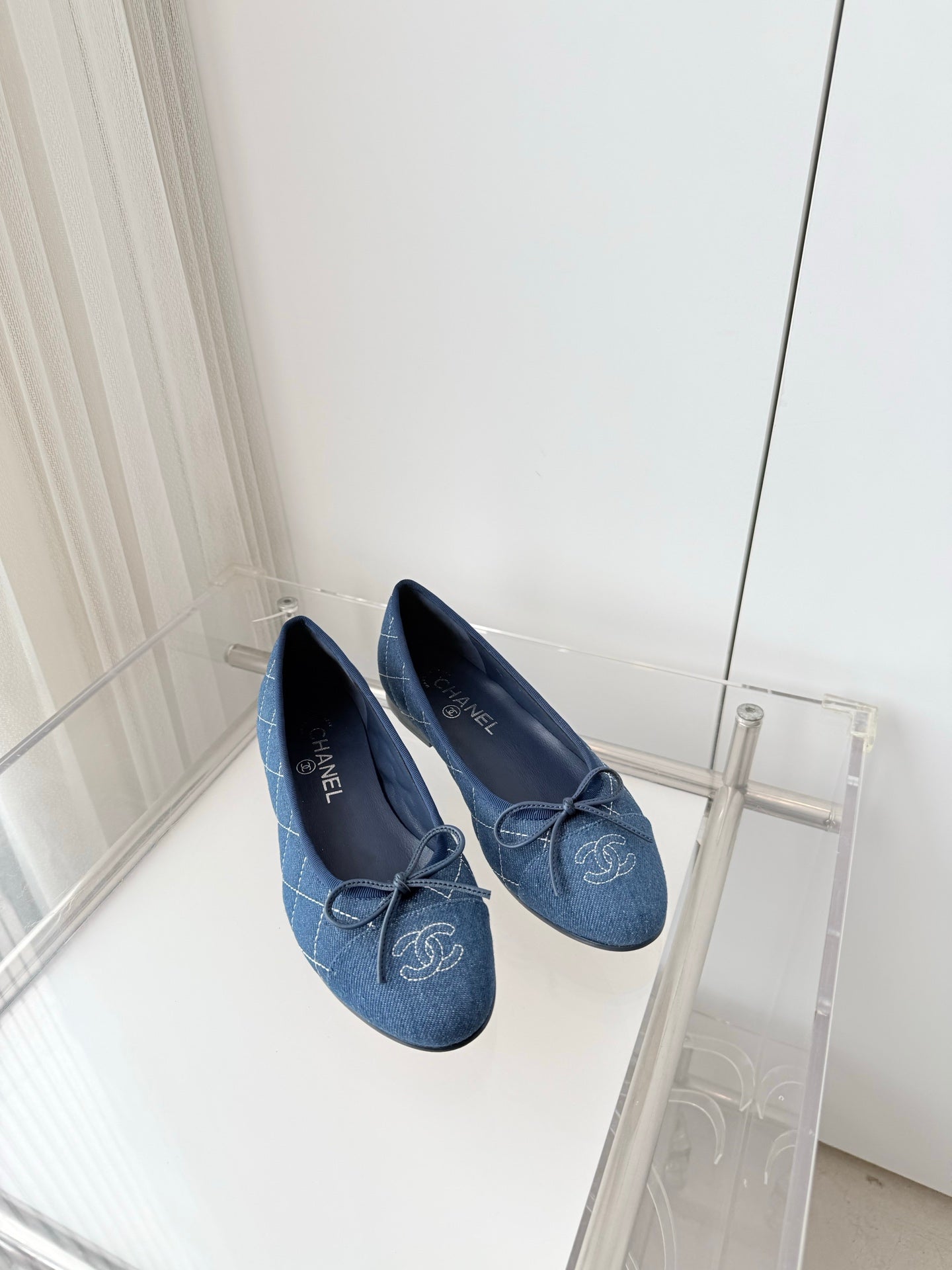 CHANEL 26S BALLET FLATS IN BLUE DENIM WITH BOW