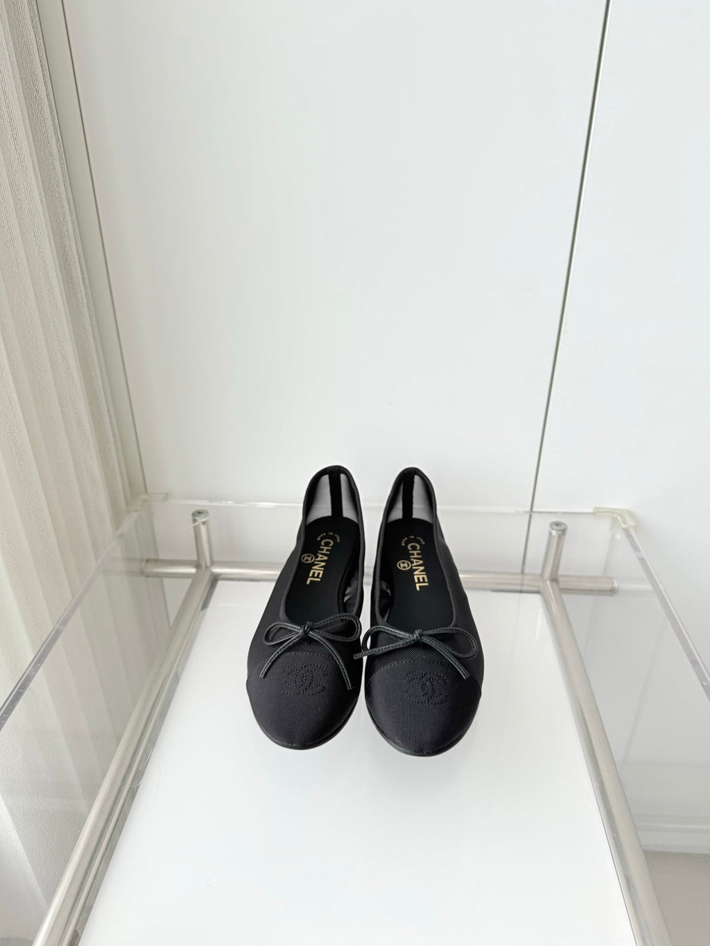 CHANEL 26S BALLET FLATS IN BLACK MESH TOE CAP AND BOW