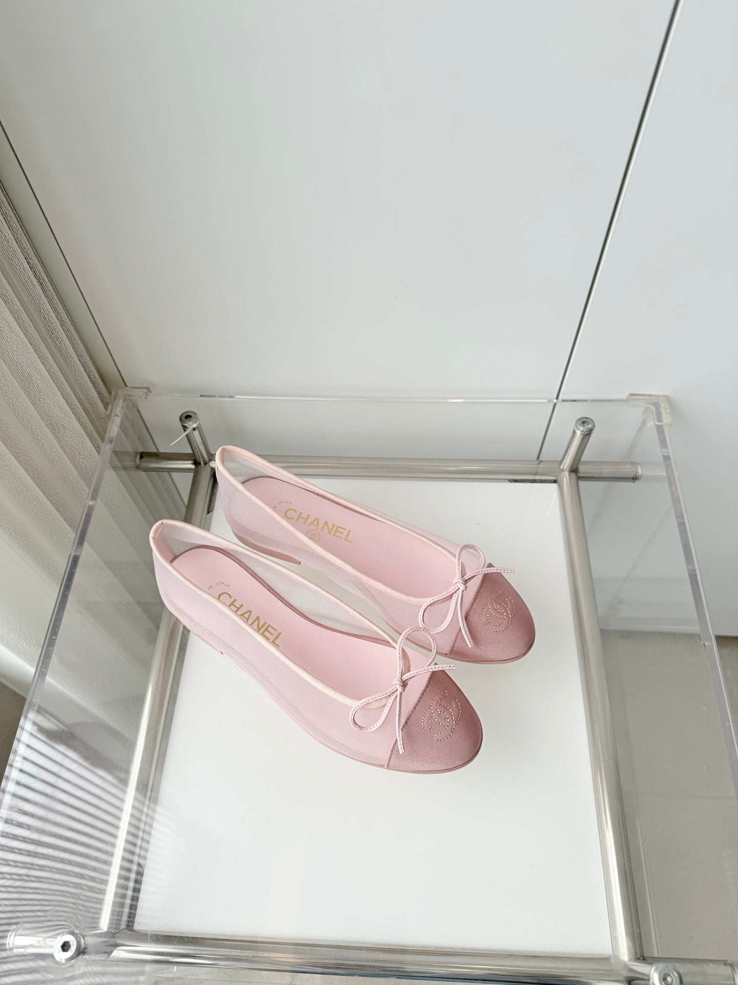 CHANEL 26S BALLET FLATS IN LIGHT PINK MESH TOE CAP AND BOW