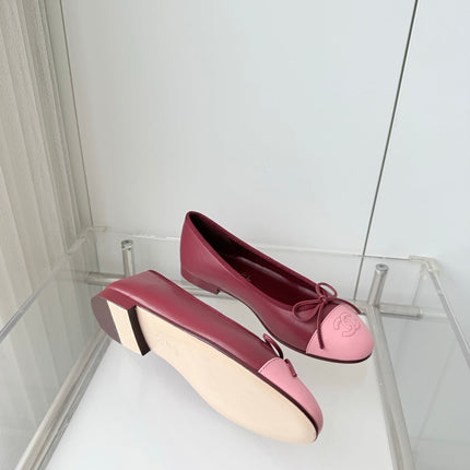CHANEL 26S BALLET FLATS IN BURGUNDY RED CALFSKIN WITH PINK TOE CAP AND BOW