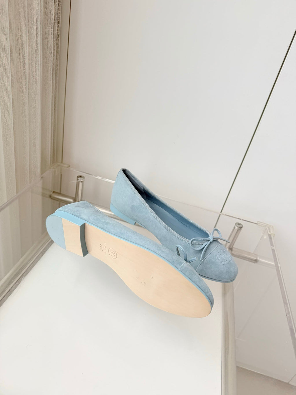 CHANEL 26S BALLET FLATS IN LIGHT BLUE SUEDE WITH BOW