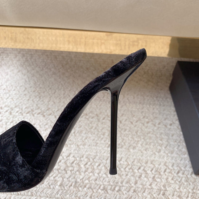 HIGH HEEL SLIDES IN BLACK VELVET