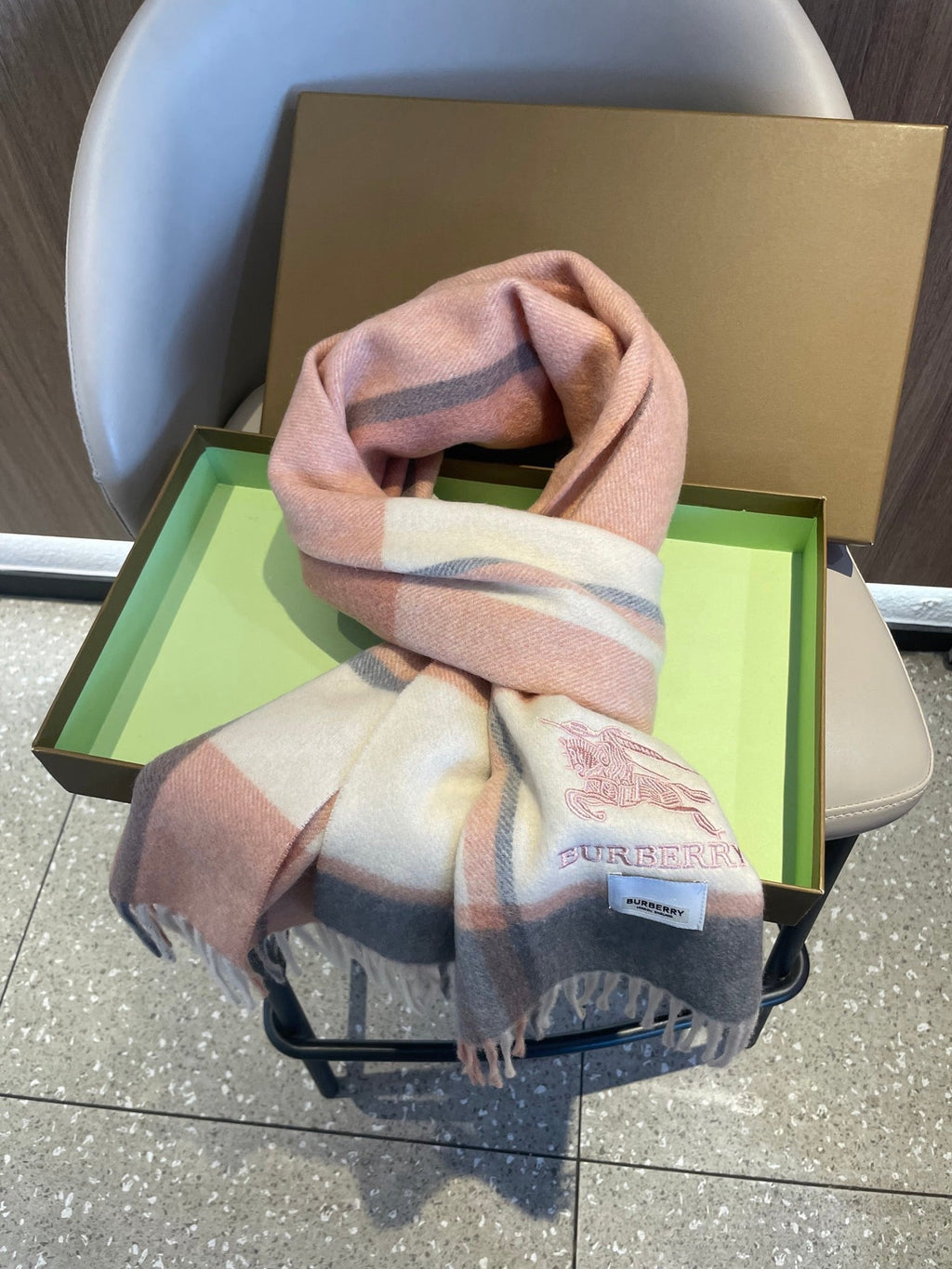 BURBERRY 26S SCARF 180CM IN CASHMERE 160446