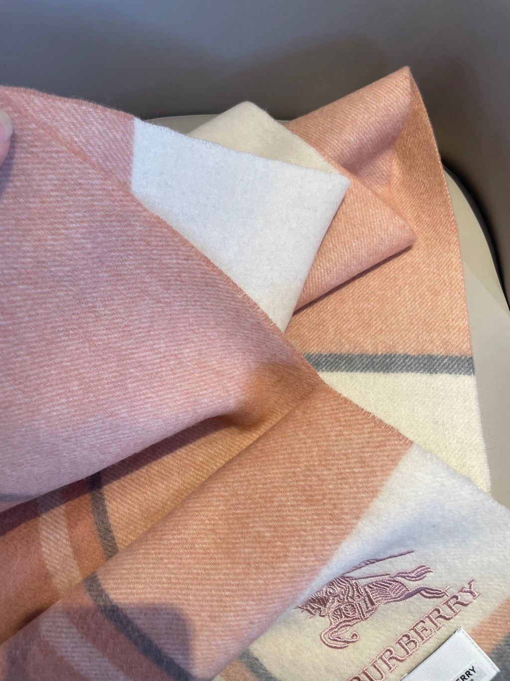 BURBERRY 26S SCARF 180CM IN CASHMERE 160446