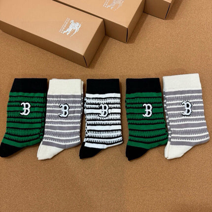 BURBERRY 26S CREW SOCKS 565966 (1 BOX)