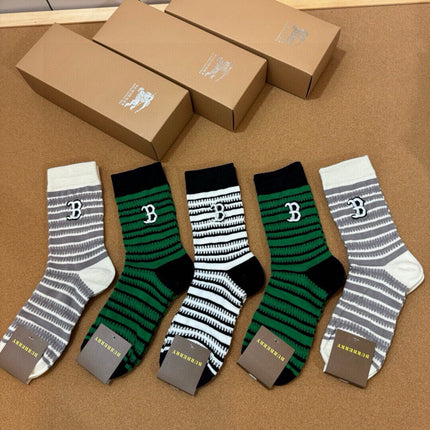 BURBERRY 26S CREW SOCKS 565966 (1 BOX)