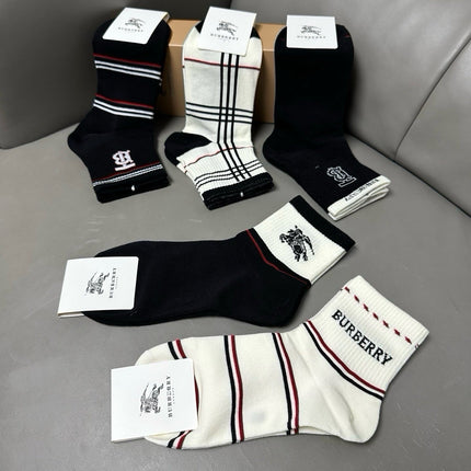 BURBERRY 26S ANKLE SOCKS 413941 (1 BOX)