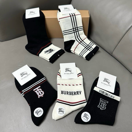 BURBERRY 26S ANKLE SOCKS 413941 (1 BOX)