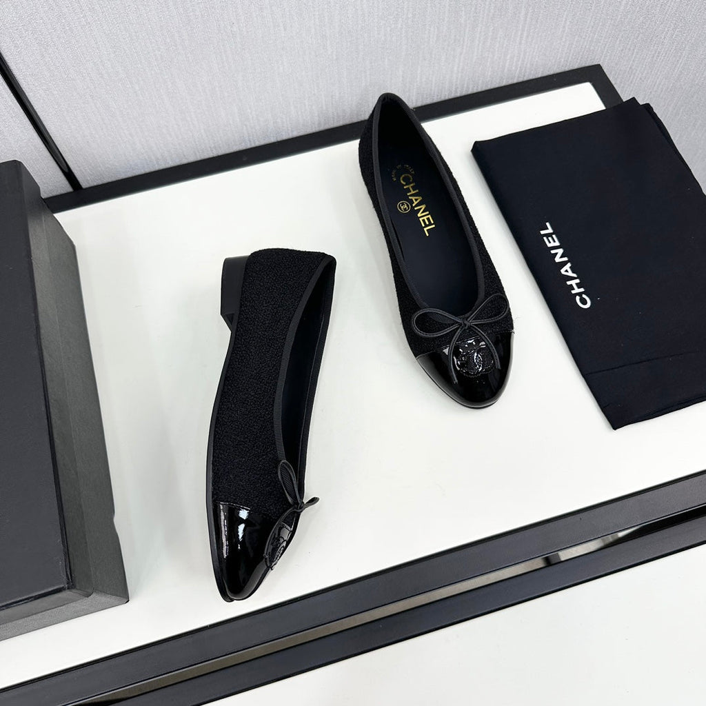 BALLET FLATS IN BLACK TWEED AND CALFSKIN
