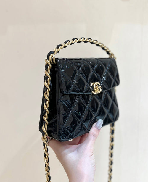 25S CHANEL TOTE CROSSBODY BAG 19 IN BLACK GLOSSY LEATHER WITH METAL HANDLE