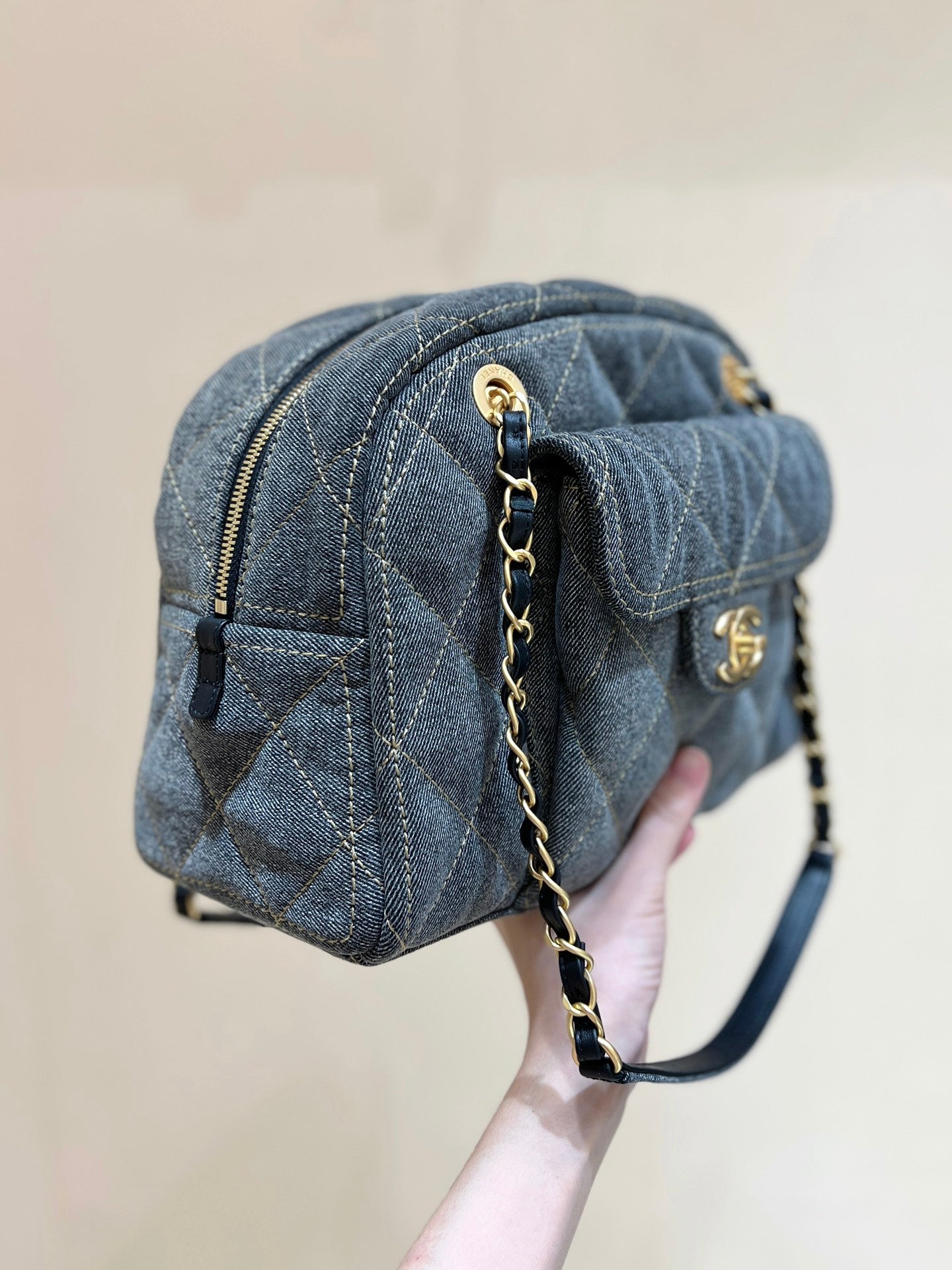 BOWLING BAG 33 IN SANTAS GRAY DENIM GOLD HARDWARE