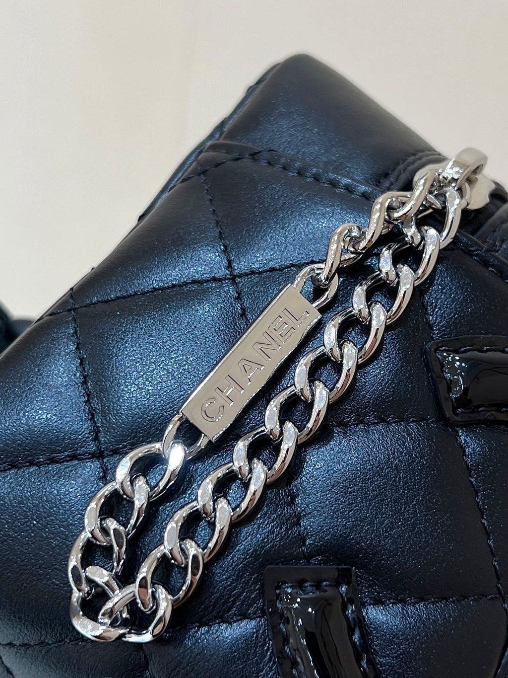 25S CHANEL CAMBON BOSTON BAG 21 IN BLACK CALFSKIN SILVER HARDWARE