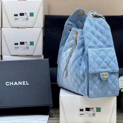 CC 25 HANDBAG 40 IN BLUE DENIM GOLD HARDWARE