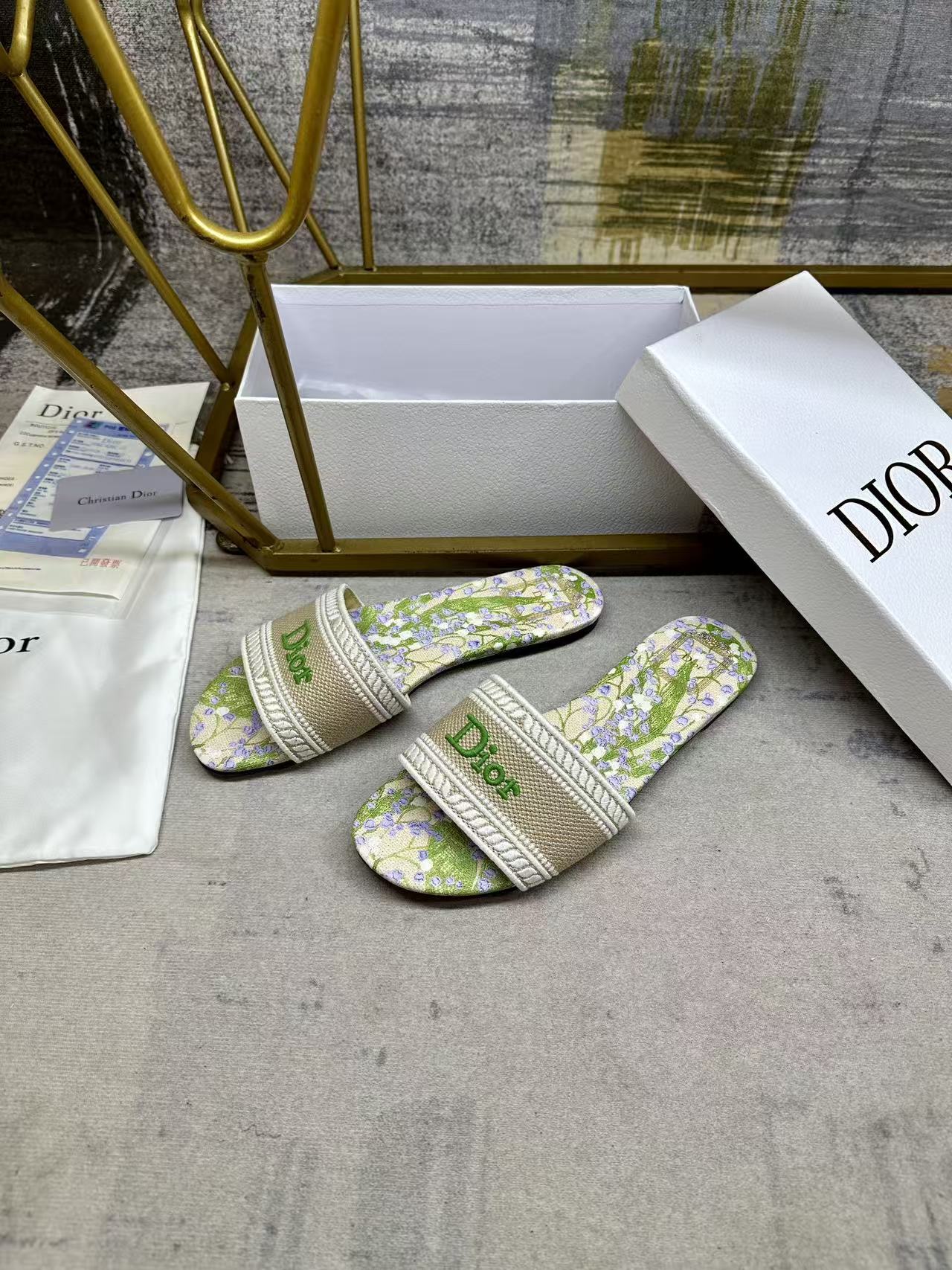 DIOR 26S DWAY SLIDE FLOWER EDITION IN GREEN FABRIC