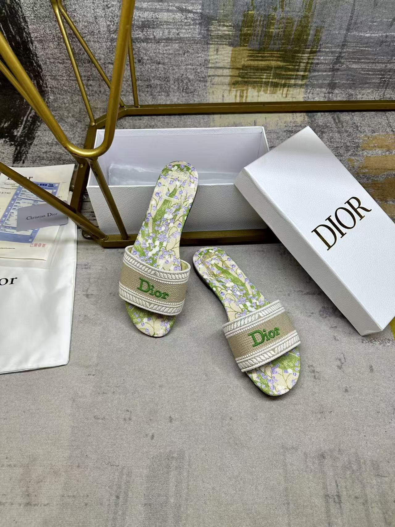 DIOR 26S DWAY SLIDE FLOWER EDITION IN GREEN FABRIC