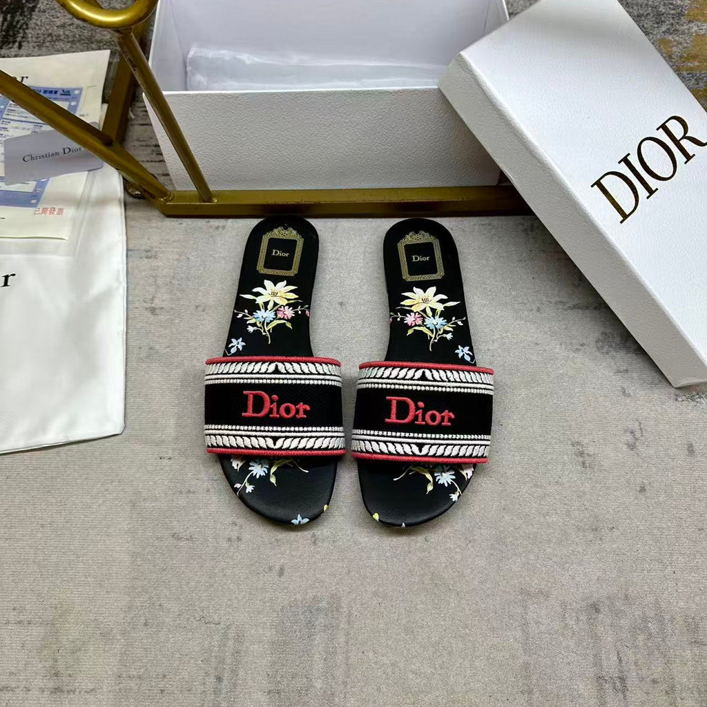 DIOR 26S DWAY SLIDE FLOWER EDITION IN BLACK FABRIC