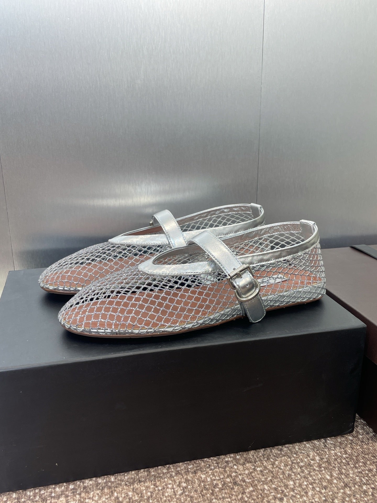 ALAIA MARY JANE FLAT 25S IN SILVER MESH CALFSKIN