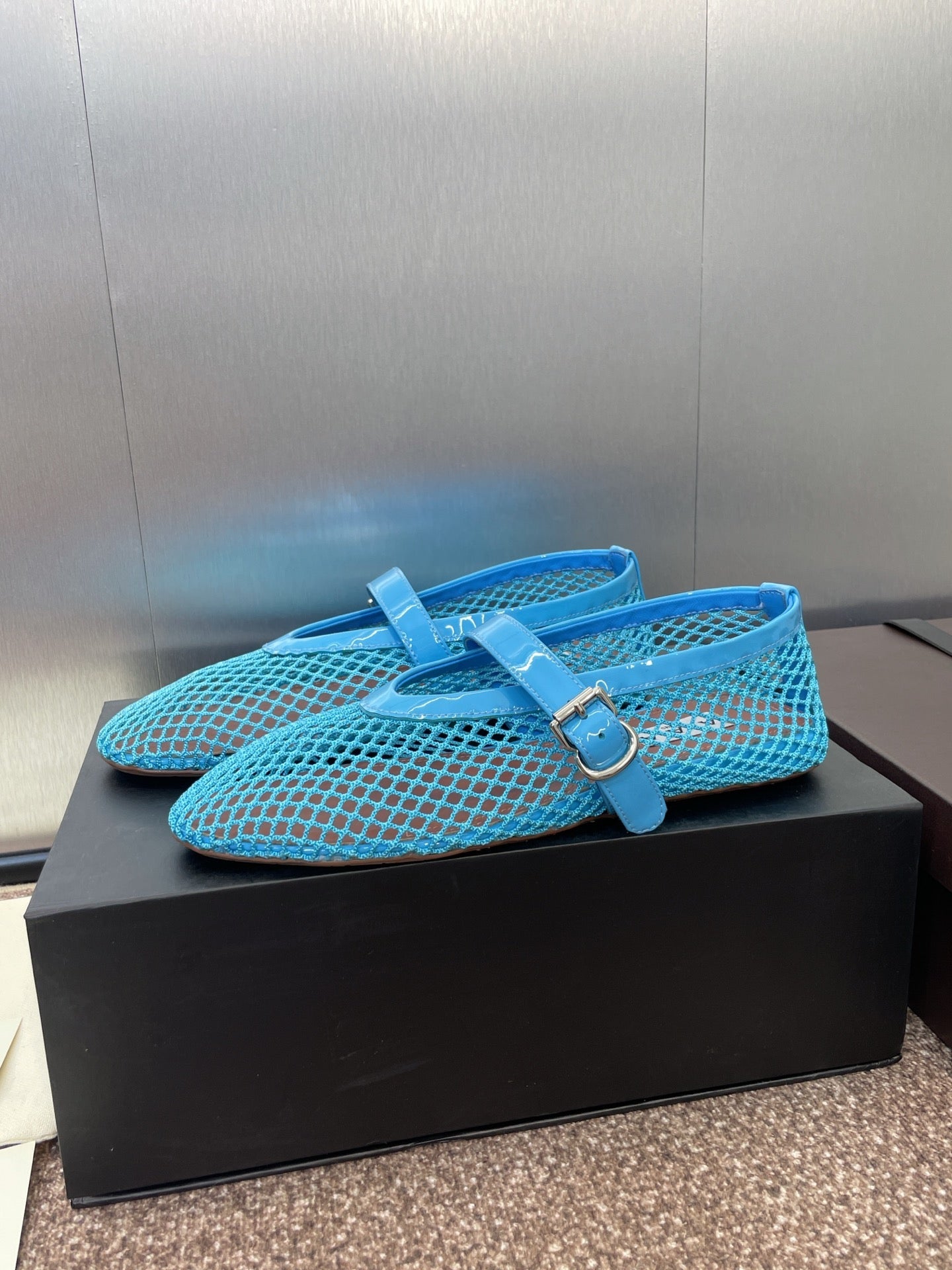 ALAIA MARY JANE FLAT 25S IN BLUE MESH CALFSKIN
