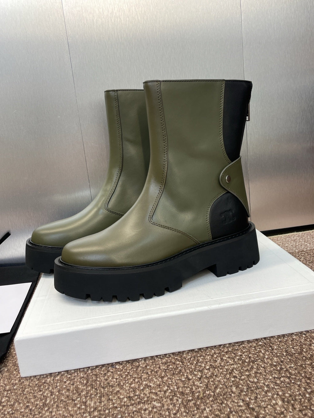 CELINE 26S ANKLE BOOTS 45 MM IN MOSS GREEN CALFSKIN