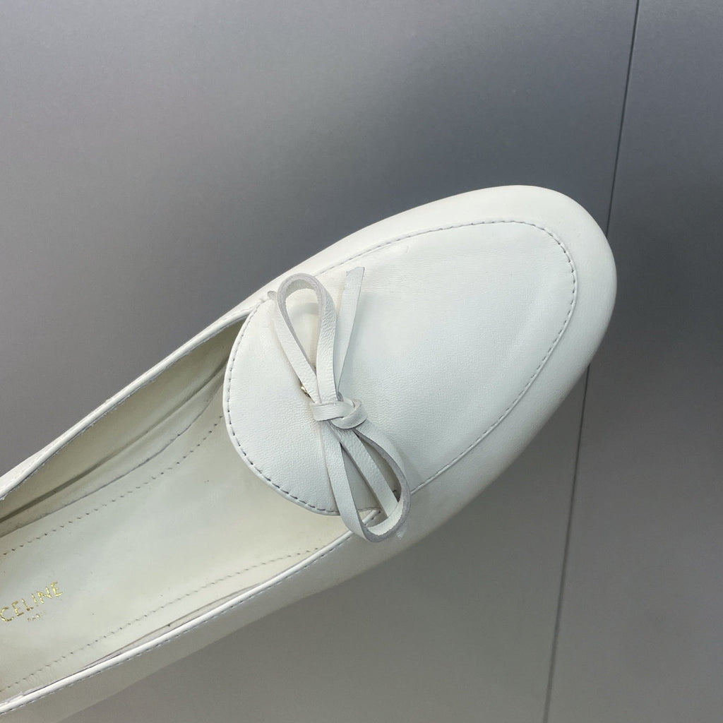 CELINE 26S BALLET FLATS IN WHITE LAMBSKIN WITH BOW
