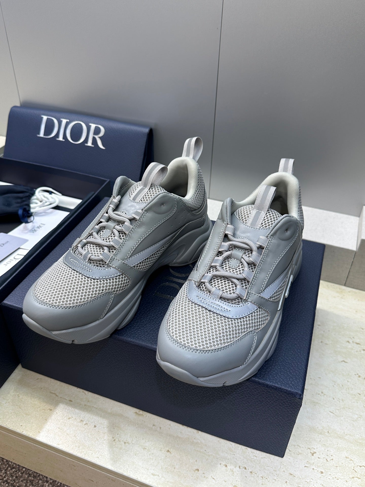 DIOR 26S SNEAKERS STYLE 021