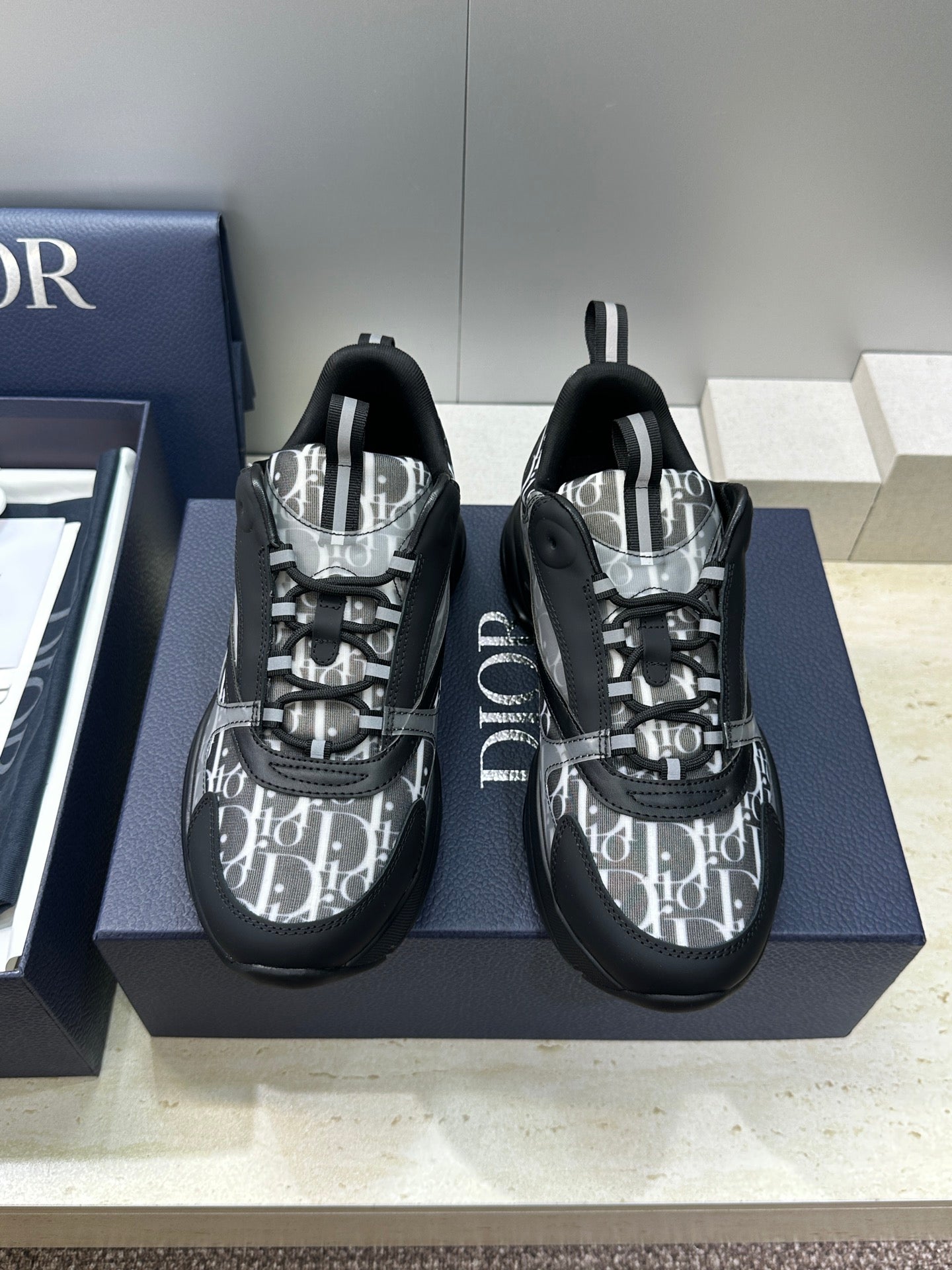DIOR 26S SNEAKERS STYLE 019