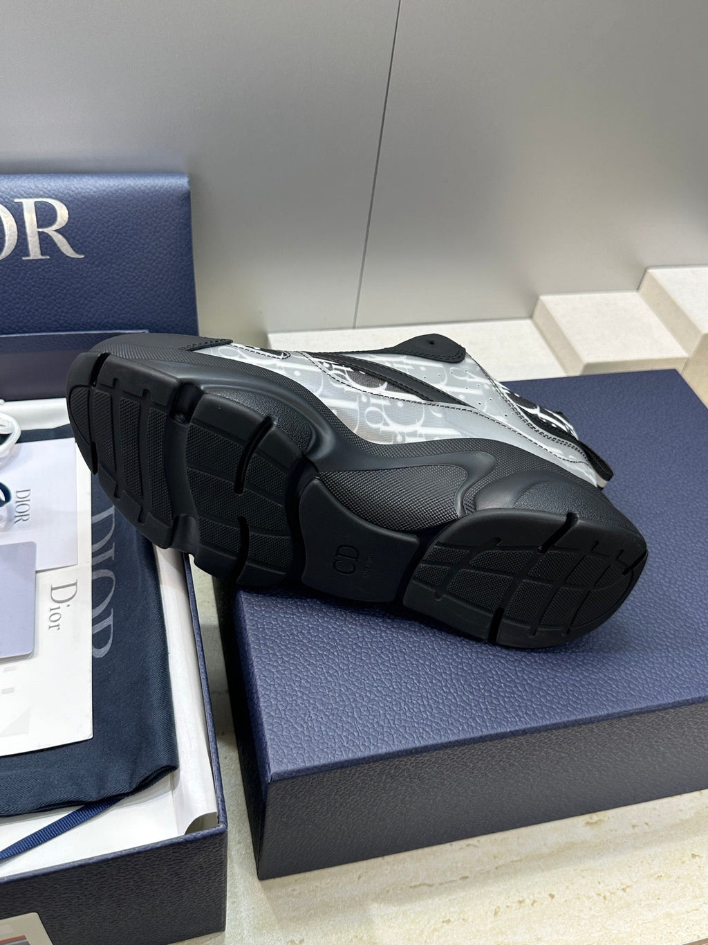 DIOR 26S SNEAKERS STYLE 019