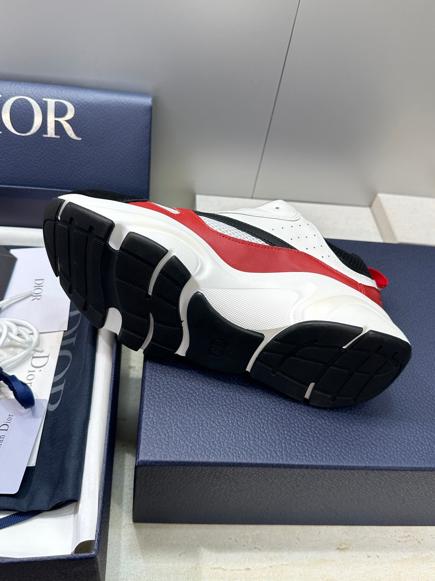 DIOR 26S SNEAKERS STYLE 011