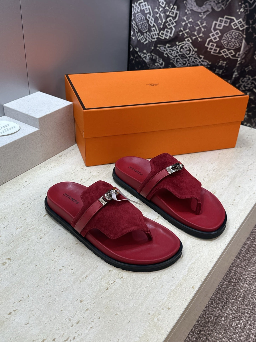 HM 26S EMPIRE SANDAL IN BURGUNDY RED SUEDE SILVER HARDWARE