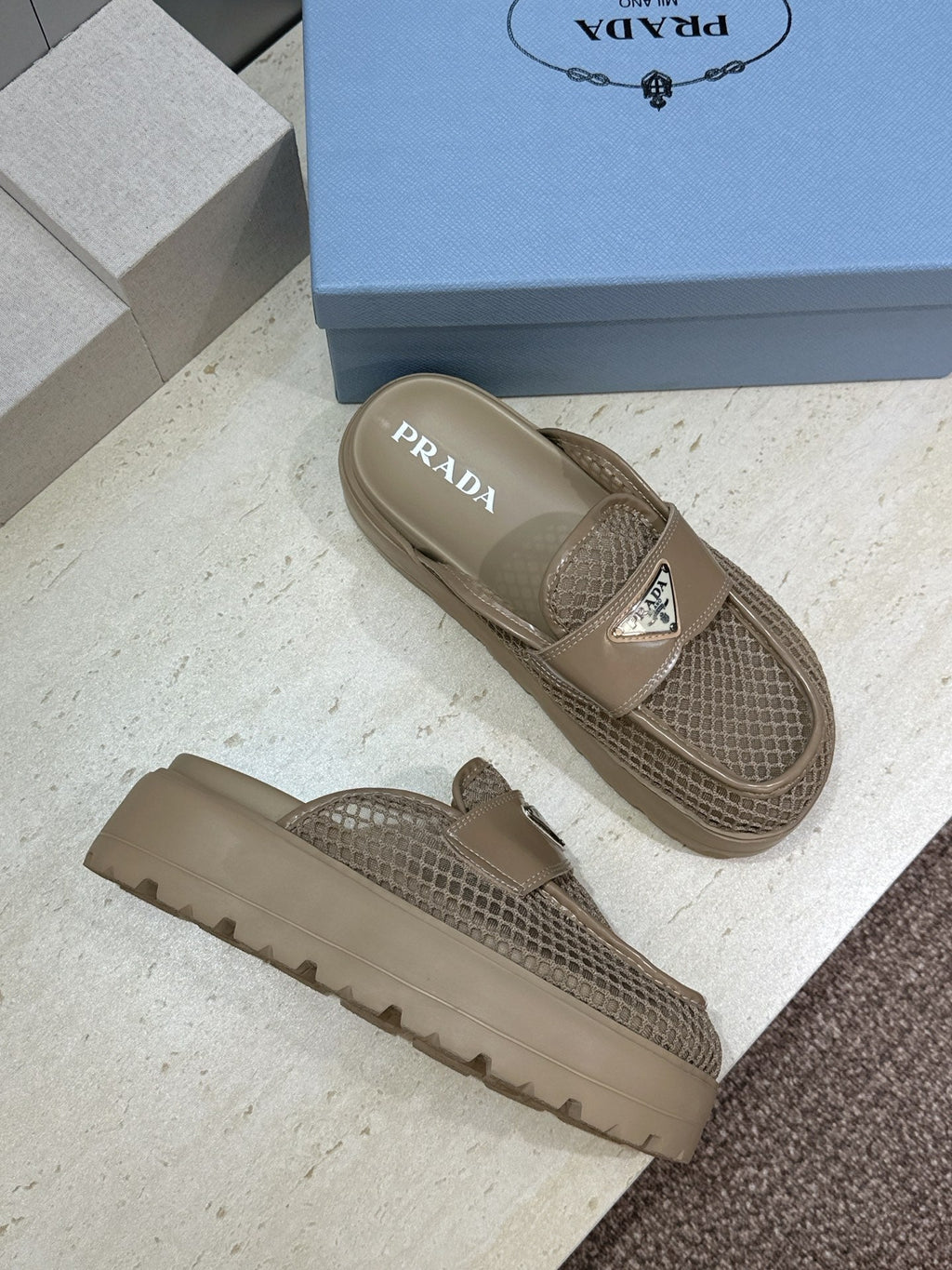 PRADA 26S MULE LOAFERS IN BROWN MESH AND CALFSKIN
