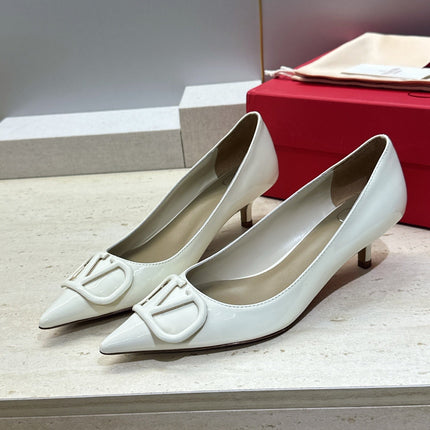 VALENTINO 26S HIGH HEELS 40 MM IN WHITE PATENT CALFSKIN