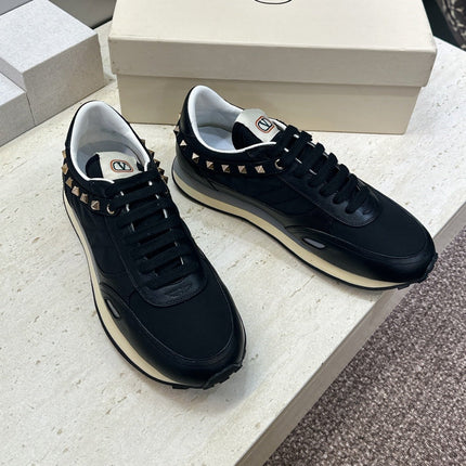VALENTINO 26S ROCKRUNNER SNEAKERS IN BLACK CALFSKIN AND FABRIC