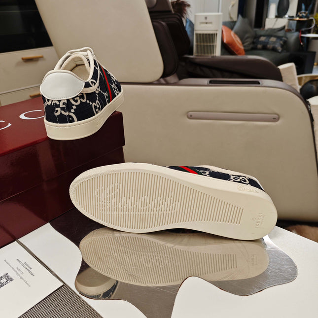 GUCCI 26S GG WEB SNEAKERS IN NAVY BLUE AND WHITE GG CANVAS