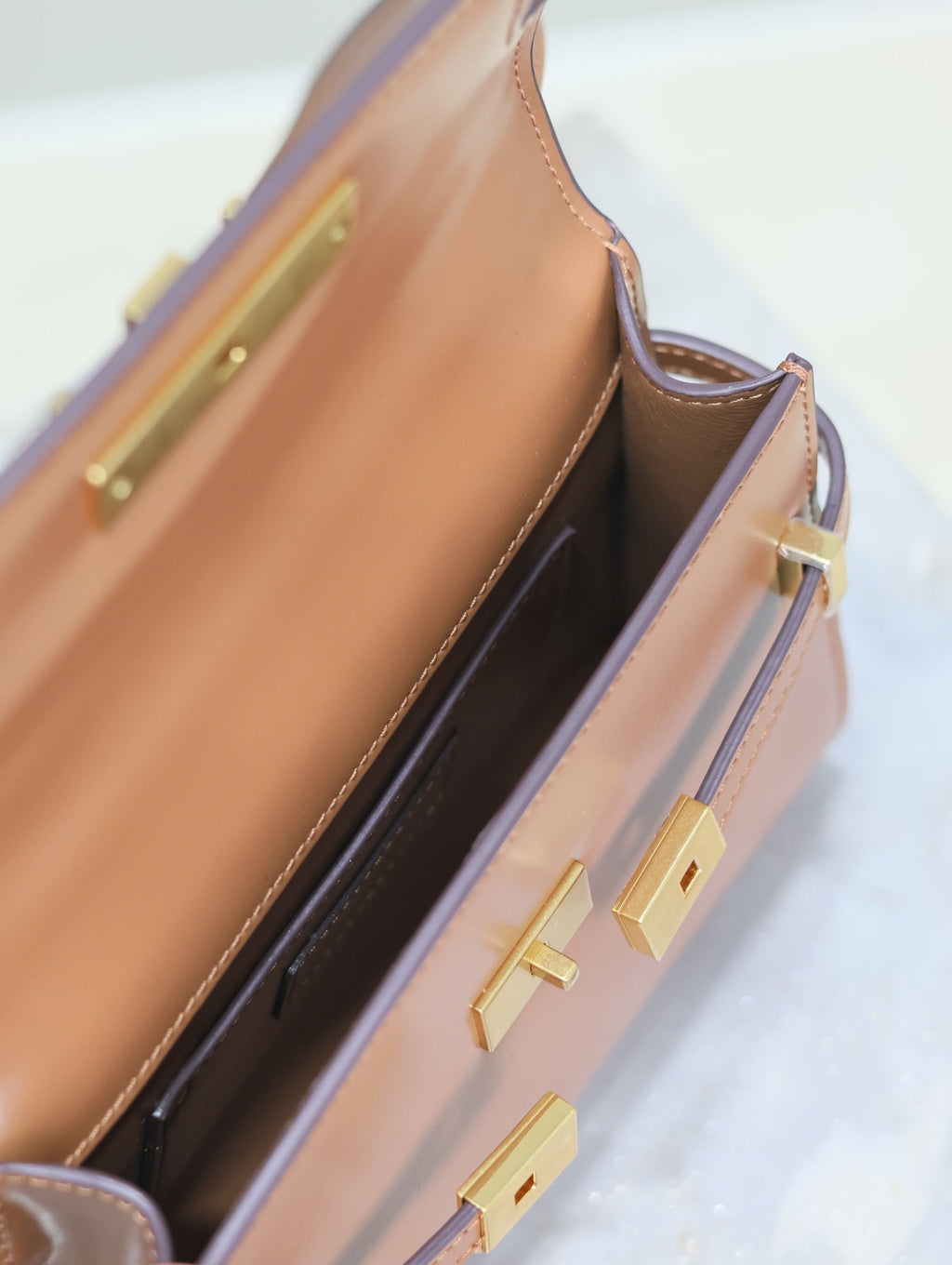YSL 25S MINI MANHATTAN 19 IN BROWN CALFSKIN GOLD HARDWARE