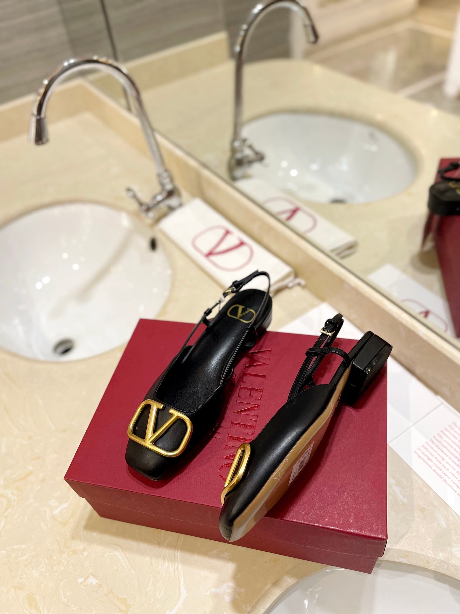 VALENTINO 26S SLINGBACK IN BLACK SMOOTH CALFSKIN