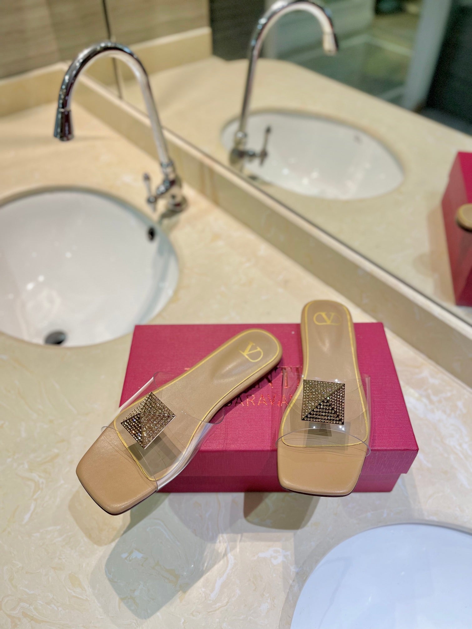 VALENTINO 26S FLAT SLIDES IN BEIGE LAMBSKIN WITH CRYSTAL