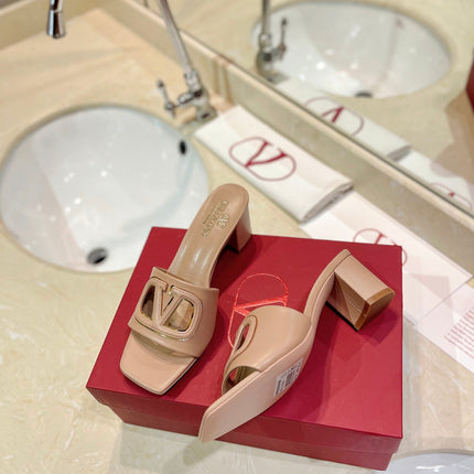 VALENTINO 26S BLOCK-HEEL SANDALS 65 MM IN NUDE CALFSKIN WITH LOGO