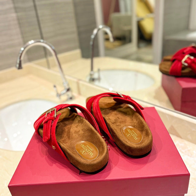 VALENTINO 26S CROSS STRAP SANDALS IN RED VELVET MIX BROWN SUEDE