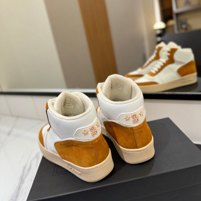 MID-TOP SNEAKERS IN WHITE PERFORATED LAMBSKIN AND BRONZE ORANGE SUEDE