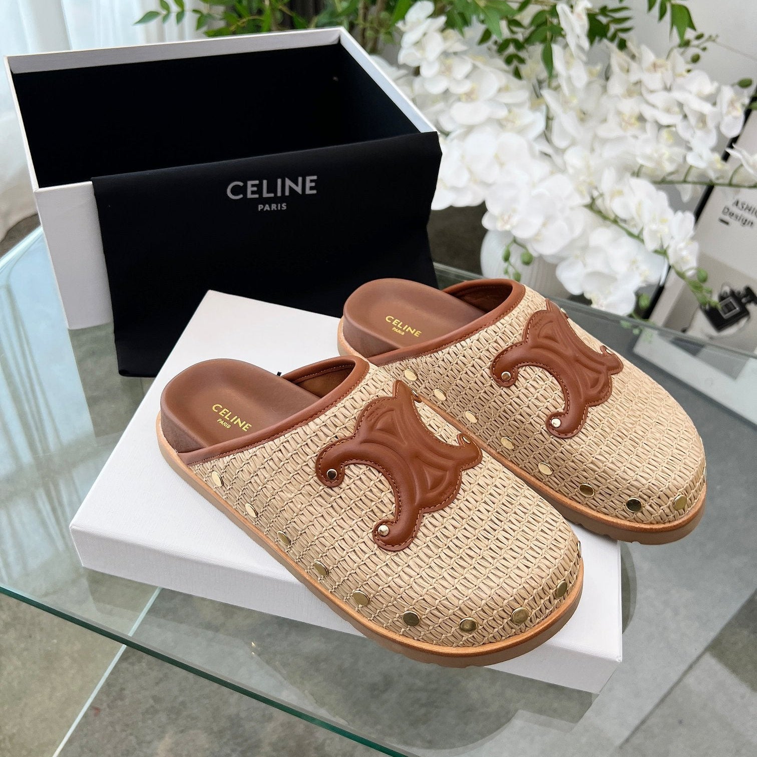 CELINE 26S TRIOMPHE MULES IN BEIGE RAFFIA AND BROWN CALFSKIN