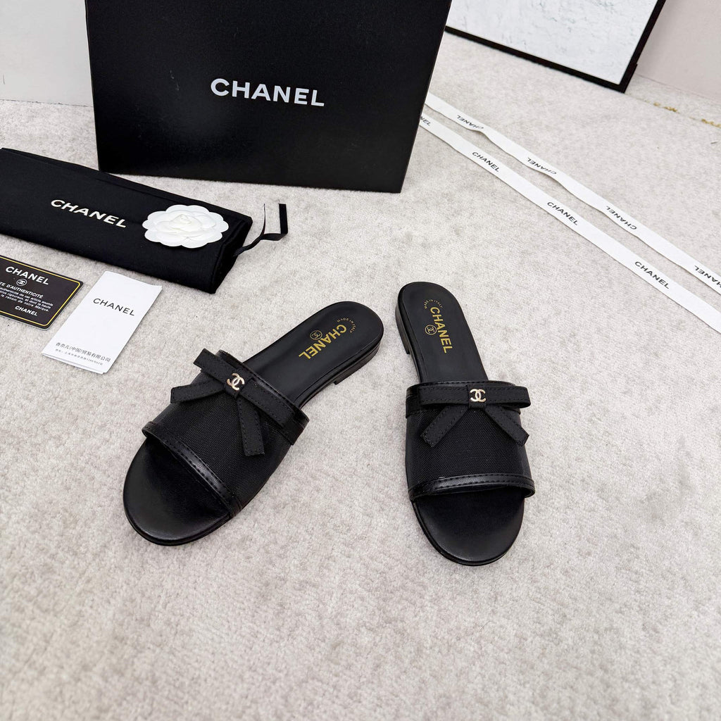 CHANEL 26S SLIDE SANDALS IN BLACK MESH AND CALFSKIN WITH RIBBON