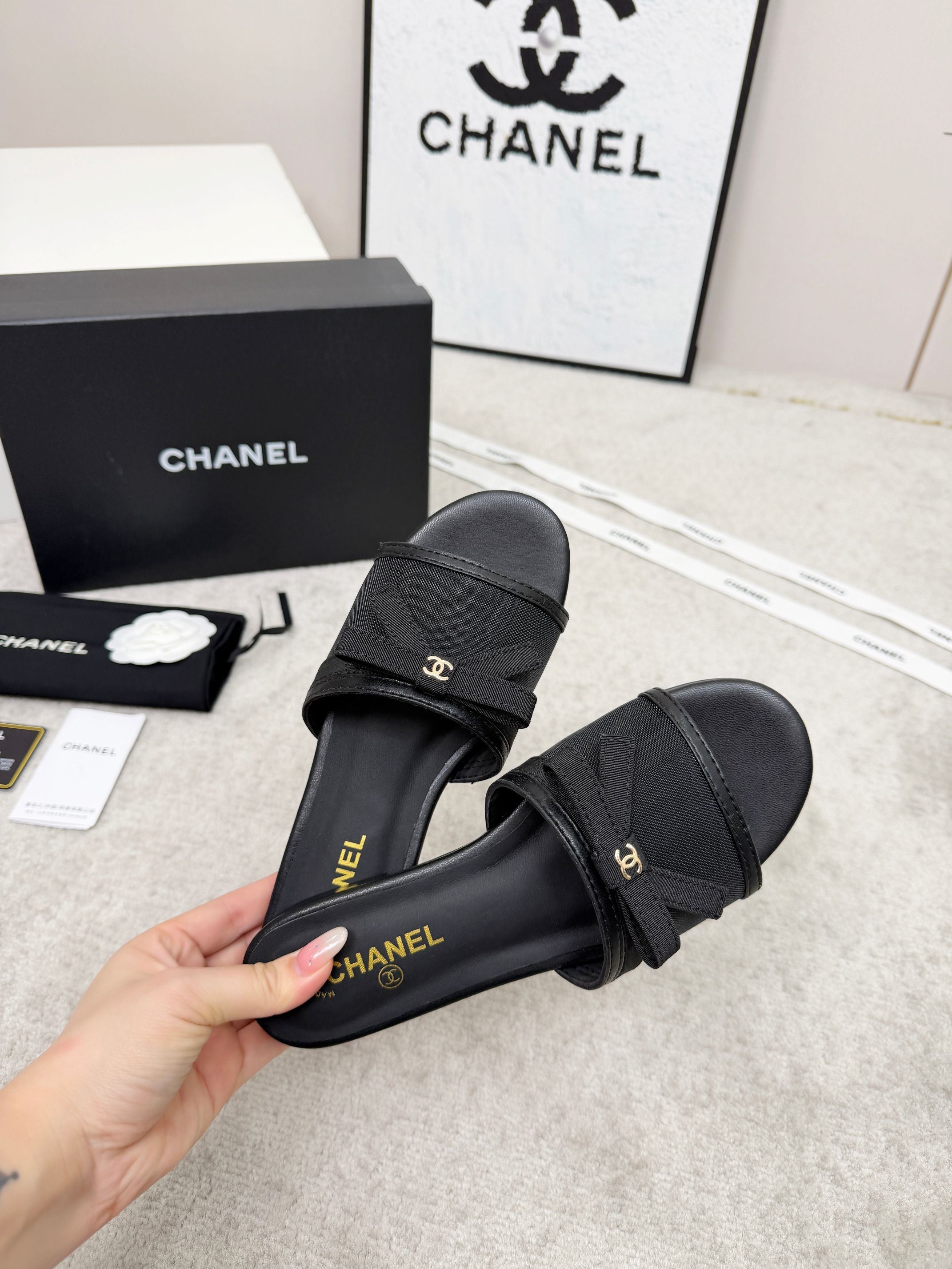 CHANEL 26S SLIDE SANDALS IN BLACK MESH AND CALFSKIN WITH RIBBON