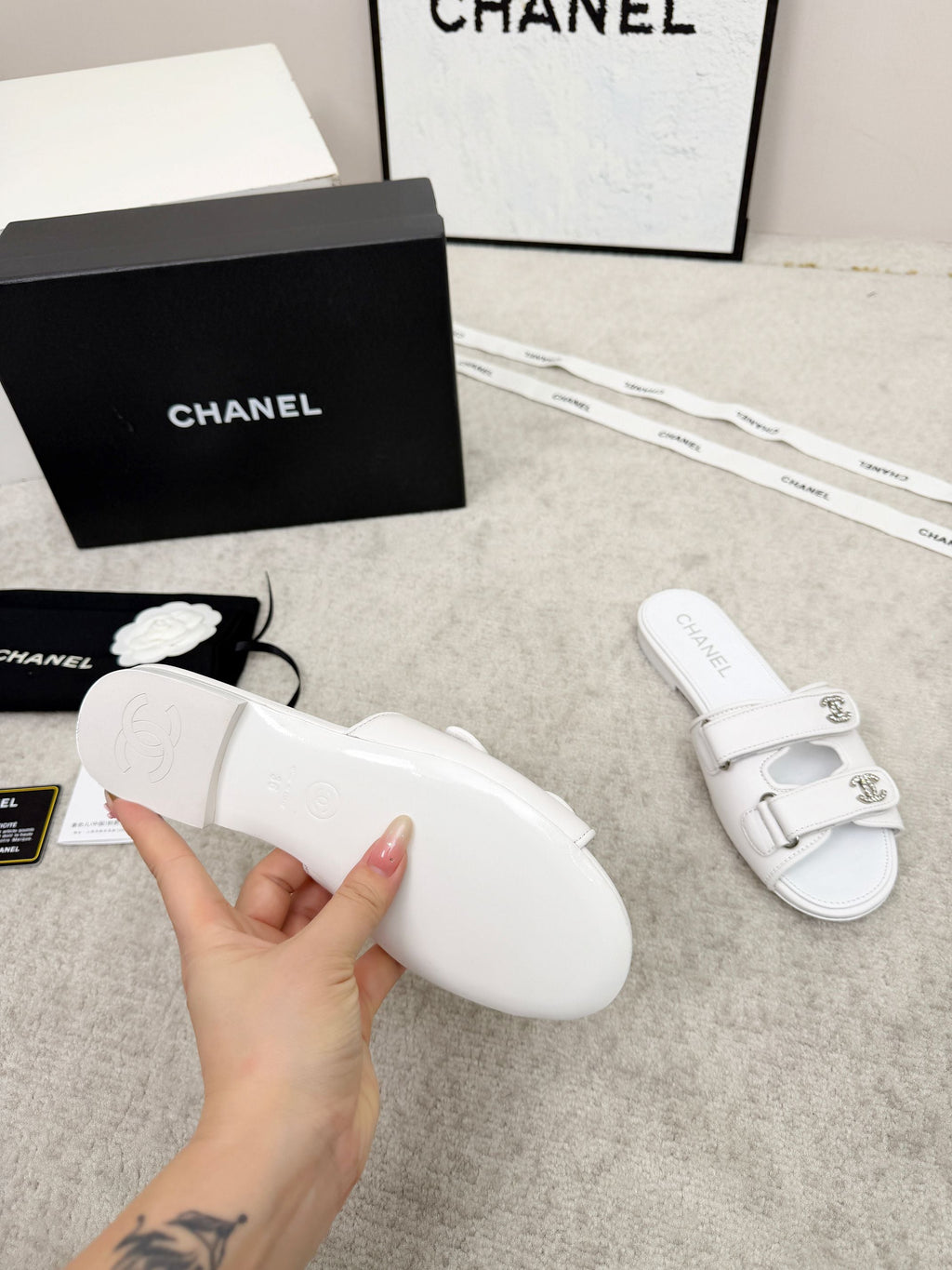 CHANEL 26S DOUBLE STRAP SLIDE SANDALS IN WHITE CALFSKIN