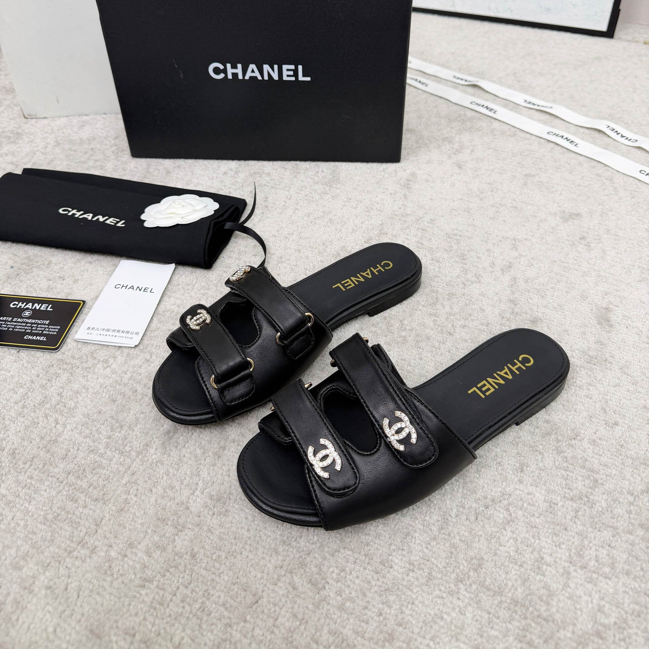 CHANEL 26S DOUBLE STRAP SLIDE SANDALS IN BLACK CALFSKIN