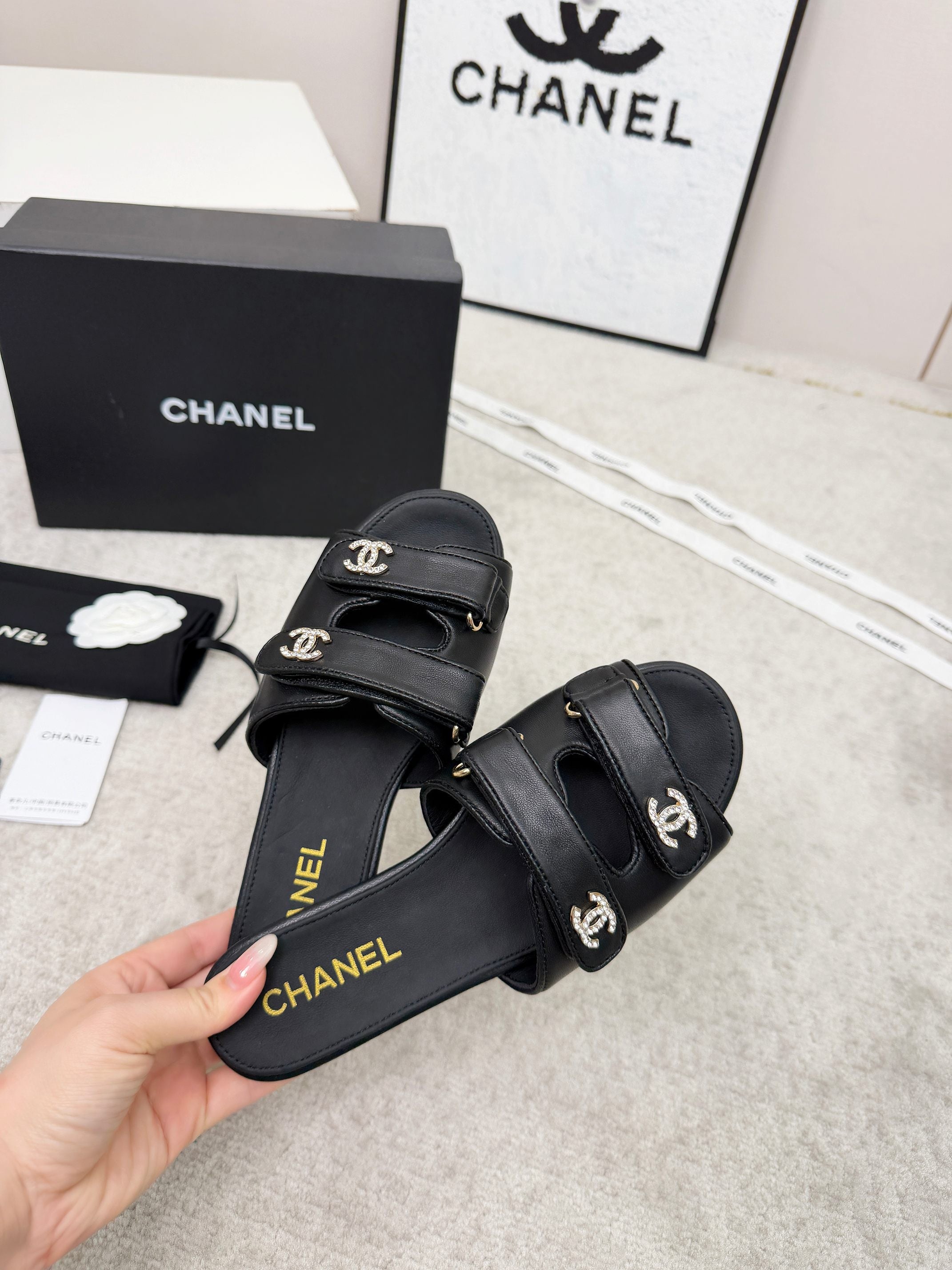 CHANEL 26S DOUBLE STRAP SLIDE SANDALS IN BLACK CALFSKIN