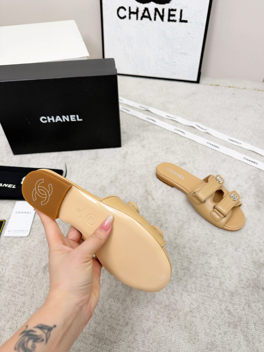 CHANEL 26S DOUBLE STRAP SLIDE SANDALS IN BEIGE CALFSKIN