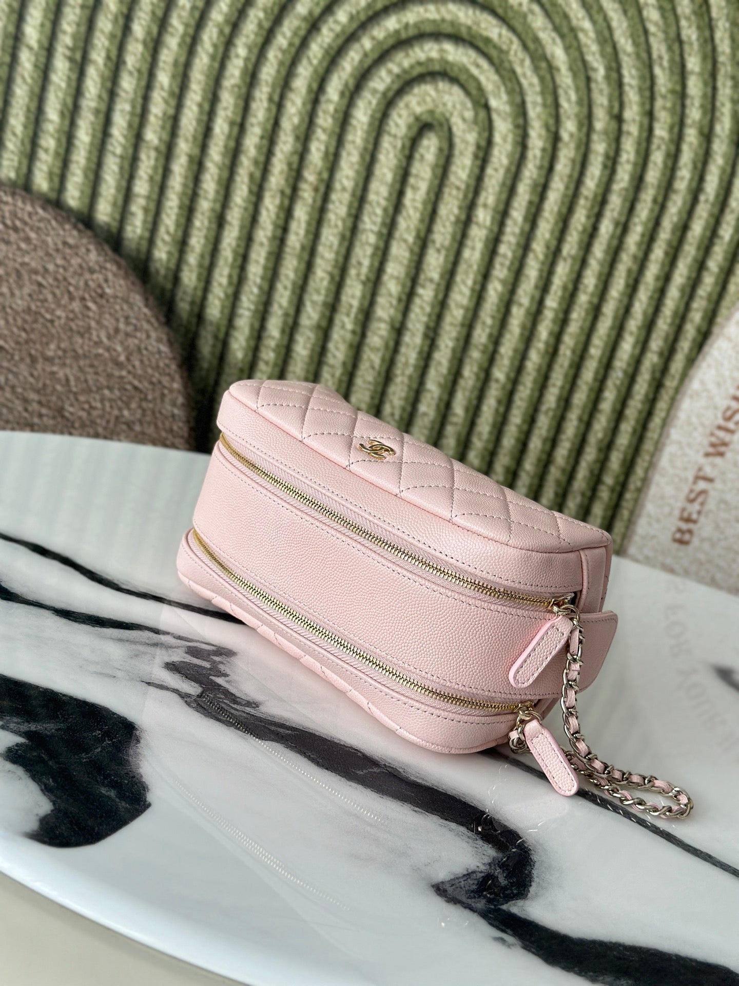 CHANEL 26S CLASSIC QUILTED COSMETIC POUCH 18 IN LIGHT PINK GRAINED CALFSKIN GOLD HARDWARE