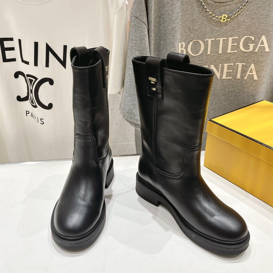 FENDI 25S ANKLE BOOTS IN BLACK COWHIDE