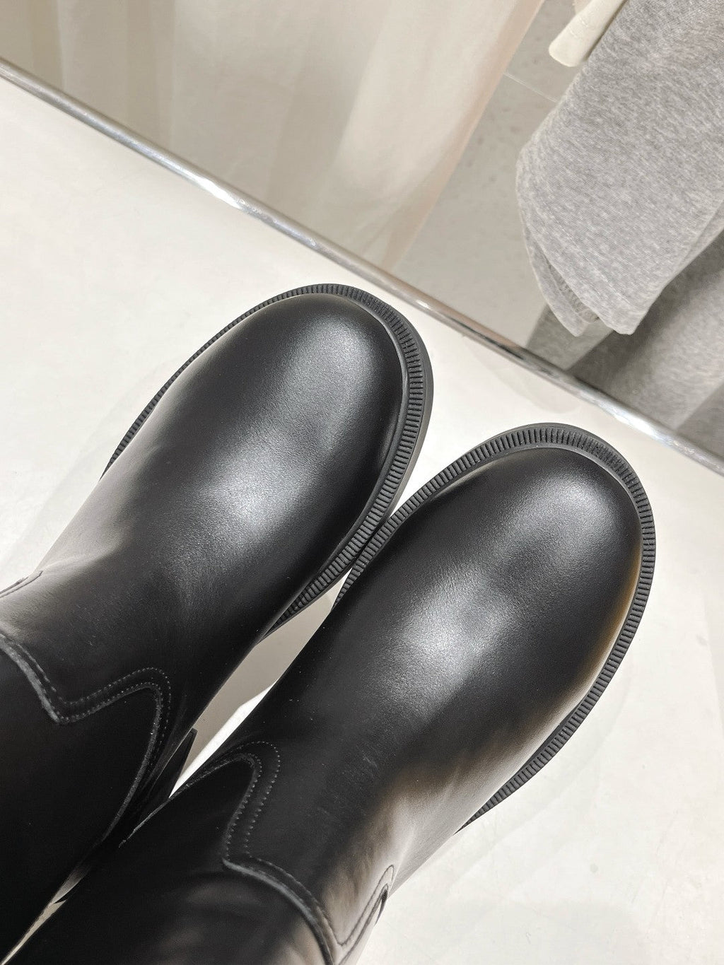 FENDI 25S HIGH BOOTS IN BLACK COWHIDE